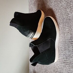 Sorel wedge boots